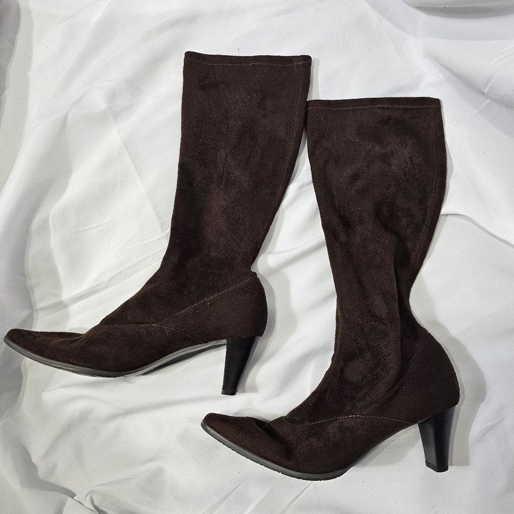 VANELi 7 1/2 M dark brown high heel calf boot